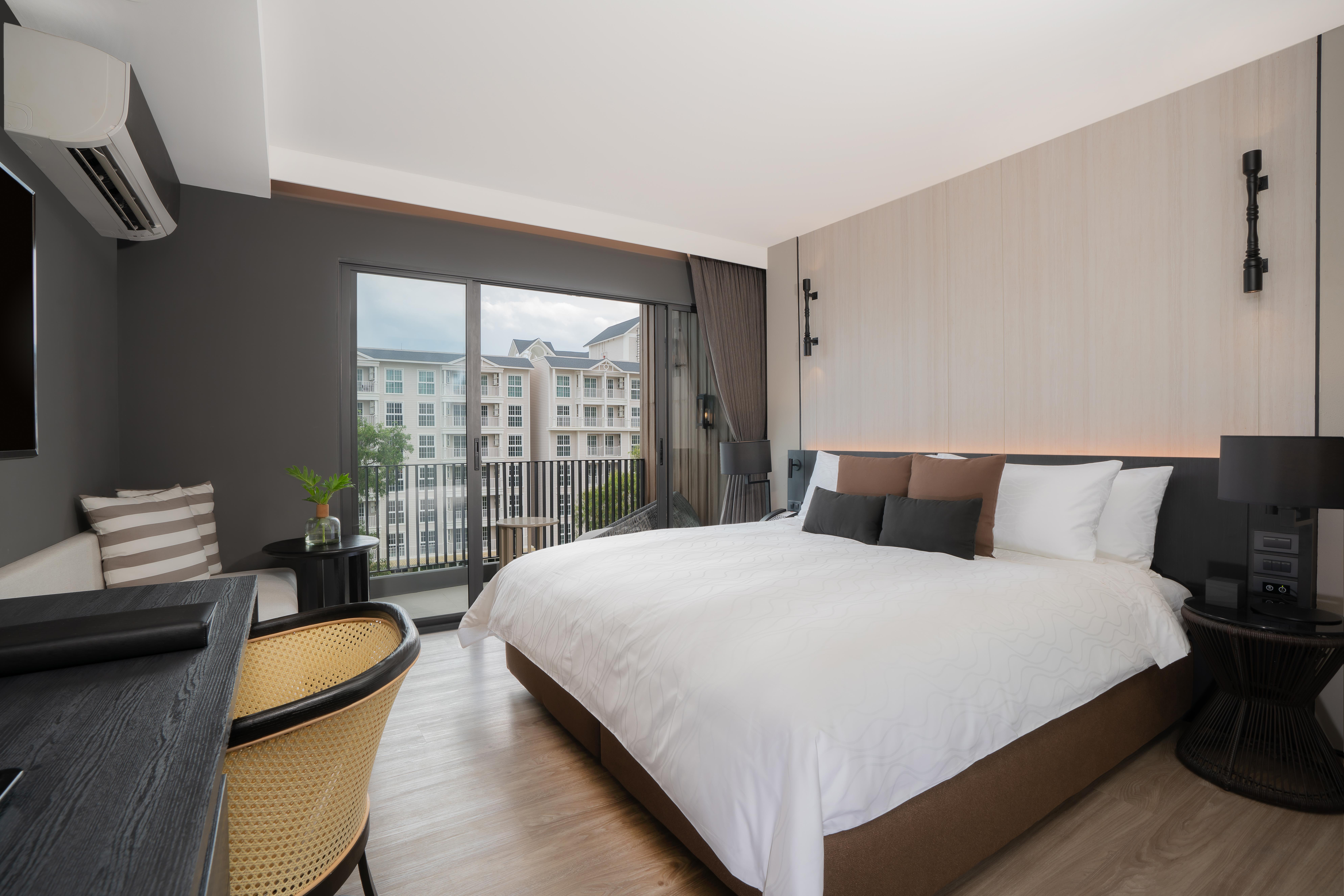 Best Western Premier Bayphere Pattaya - SHA Extra Plus Na Chom Thian Exterior foto Deluxe Room
