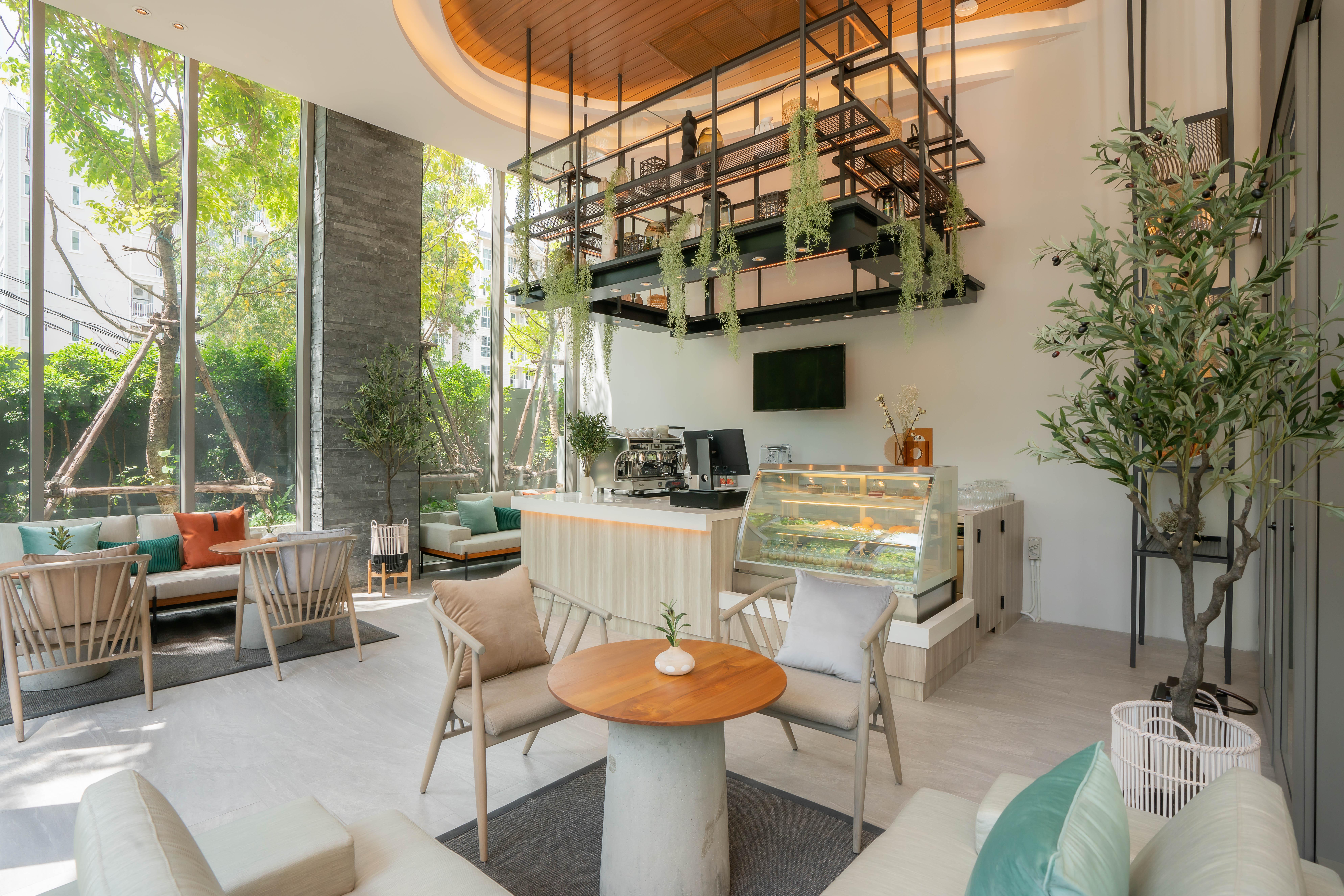 Best Western Premier Bayphere Pattaya - SHA Extra Plus Na Chom Thian Exterior foto The Living Room, the hotel's lobby lounge
